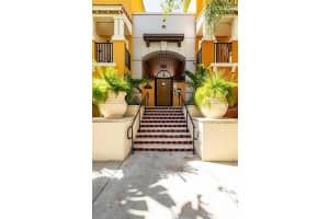 200 4TH AVENUE, ST PETERSBURG, FL 33701 - MLS#MFRTB8454450