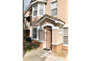 10538 VILLA VIEW CIRCLE, TAMPA, FL 33647 - MLS#MFRTB8454488