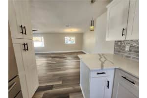 1818 SHORE ACRES BOULEVARD, ST PETERSBURG, FL 33703 - MLS#MFRTB8454495