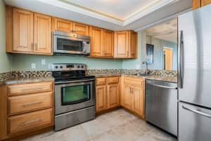 2620 COVE CAY DRIVE, CLEARWATER, FL 33760 - MLS#MFRTB8454500