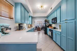 12033 GANDY BOULEVARD, ST PETERSBURG, FL 33702 - MLS#MFRTB8454502