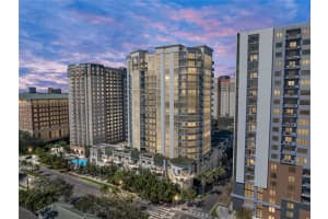 450 KNIGHTS RUN AVENUE, TAMPA, FL 33602 - MLS#MFRTB8454507