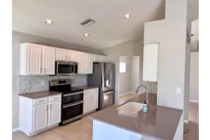 3338 STONEBRIDGE TRAIL, VALRICO, FL 33596 Sold 12/08/25