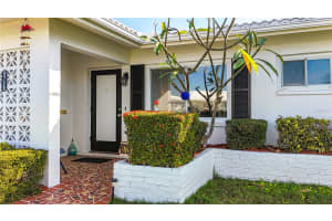 9729 36TH WAY, PINELLAS PARK, FL 33782 Sold 02/12/26