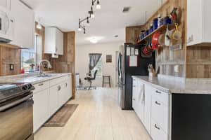 294 CESARA ESTATES LOOP, MULBERRY, FL 33860 - MLS#MFRTB8454551