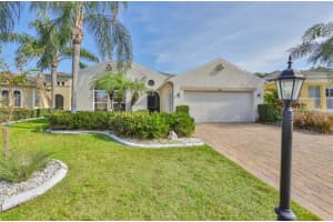 818 KING LEON WAY, SUN CITY CENTER, FL 33573 - MLS#MFRTB8454652