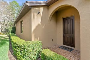 8220 DUNHAM STATION DRIVE, TAMPA, FL 33647 - MLS#MFRTB8454755