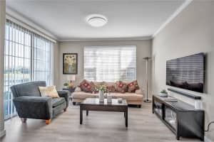 9834 LAKE CHASE ISLAND WAY, TAMPA, FL 33626 - MLS#MFRTB8454762