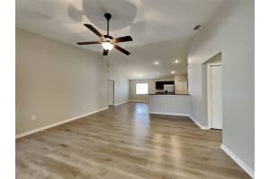 MLS# MFRTB8454777, Lakeland, Florida 33810