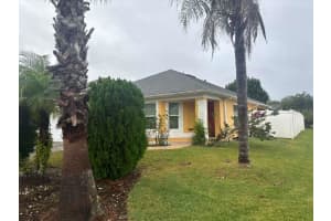 4368 Creekside Blvd Kissimmee, FL 34746 - Off Market