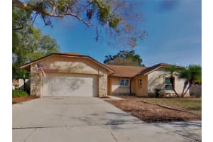 MLS# MFRTB8454798, Casselberry, Florida 32707