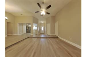 MLS# MFRTB8454798, Casselberry, Florida 32707