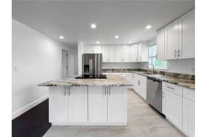 15135 PENNINGTON ROAD, TAMPA, FL 33624 - MLS#MFRTB8454811