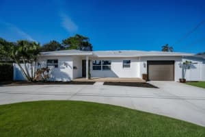 8744 SUNLIT COVE DRIVE, ST PETERSBURG, FL 33702 - MLS#MFRTB8454871