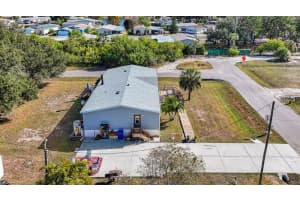 2201 METRO DRIVE, RUSKIN, FL 33570 - MLS#MFRTB8454887
