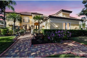 3811 IVYDALE COURT, LAND O LAKES, FL 34638 - MLS#MFRTB8454888