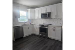 5215 17TH AVENUE, TAMPA, FL 33619 - MLS#MFRTB8454932