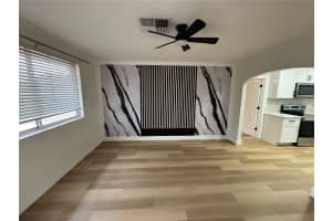 1215 NEW YORK AVENUE, PALM HARBOR, FL 34683 - MLS#MFRTB8454935