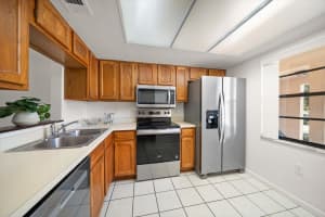 100 GRAND BOULEVARD, TARPON SPRINGS, FL 34689 - MLS#MFRTB8454951