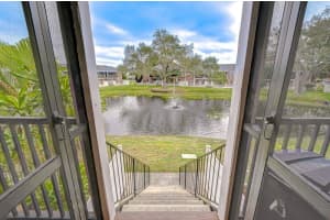 13693 ORANGE SUNSET DRIVE, TAMPA, FL 33618 - MLS#MFRTB8455087