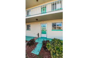 2001 GREENBRIAR BOULEVARD, CLEARWATER, FL 33763 - MLS#MFRTB8455109