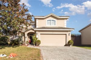 302 VISTA LOOP, DAVENPORT, FL 33897 - MLS#MFRTB8455152