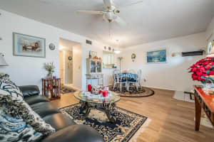 2000 WORLD PARKWAY BOULEVARD, CLEARWATER, FL 33763 - MLS#MFRTB8455161