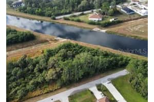 2805 17TH STREET, LEHIGH ACRES, FL 33971 - MLS#MFRTB8455192