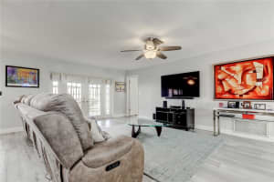 6566 GREEN VALLEY DRIVE, SEMINOLE, FL 33777 - MLS#MFRTB8455242