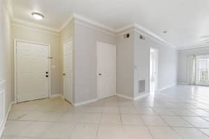 4304 BAYSIDE VILLAGE DRIVE, TAMPA, FL 33615 - MLS#MFRTB8455251