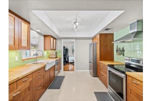 1090 MCFARLAND STREET, DUNEDIN, FL 34698 - MLS#MFRTB8455311