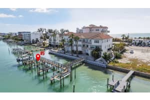 10133 GULF BOULEVARD, ST PETERSBURG, FL 33706 - MLS#MFRTB8455363