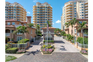 555 5TH AVENUE, ST PETERSBURG, FL 33701 - MLS#MFRTB8455398