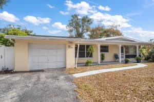1225 RIDGE AVENUE, CLEARWATER, FL 33755 - MLS#MFRTB8455481