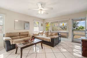 1225 RIDGE AVENUE, CLEARWATER, FL 33755 - MLS#MFRTB8455481