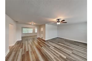 MLS# MFRTB8455508, Sarasota, Florida 34231