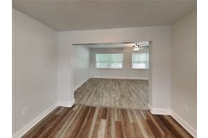 MLS# MFRTB8455508, Sarasota, Florida 34231