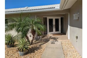 212 POINCIANA LANE, LARGO, FL 33770 - MLS#MFRTB8455550