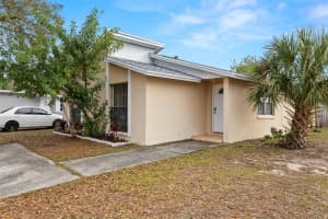 8229 RAVENCROFT DRIVE, TAMPA, FL 33615 - MLS#MFRTB8455552