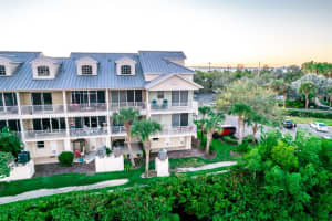 465 Bahia Beach Blvd Ruskin, FL 33570 - Off Market