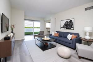 280 126TH AVENUE, TREASURE ISLAND, FL 33706 - MLS#MFRTB8455578