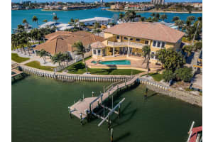 7986 9TH AVENUE, ST PETERSBURG, FL 33707 - MLS#MFRTB8455716