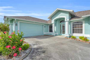 2705 32ND LANE, CAPE CORAL, FL 33914 - MLS#MFRTB8455759