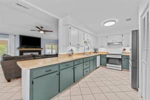 15102 SPRINGVIEW STREET, TAMPA, FL 33624 - MLS#MFRTB8455812