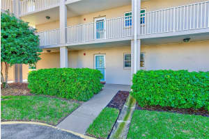 10215 REGAL DRIVE, LARGO, FL 33774 - MLS#MFRTB8455818