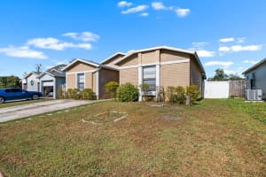 1424 VINETREE DRIVE, BRANDON, FL 33510 - MLS#MFRTB8455851