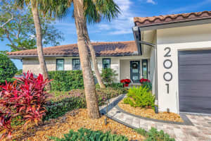 2001 MASSACHUSETTS AVENUE, ST PETERSBURG, FL 33703 - MLS#MFRTB8455886