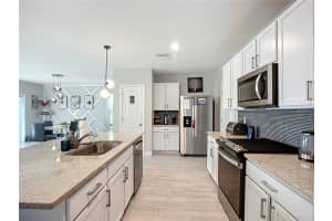 3231 HILLTOP CIRCLE, BRADENTON, FL 34211 - MLS#MFRTB8455929