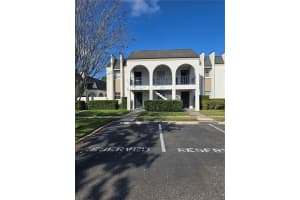 712 Oakgrove Dr #230, BRANDON