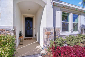 33391 COLBURN CREEK WAY, WESLEY CHAPEL, FL 33545 - MLS#MFRTB8455953